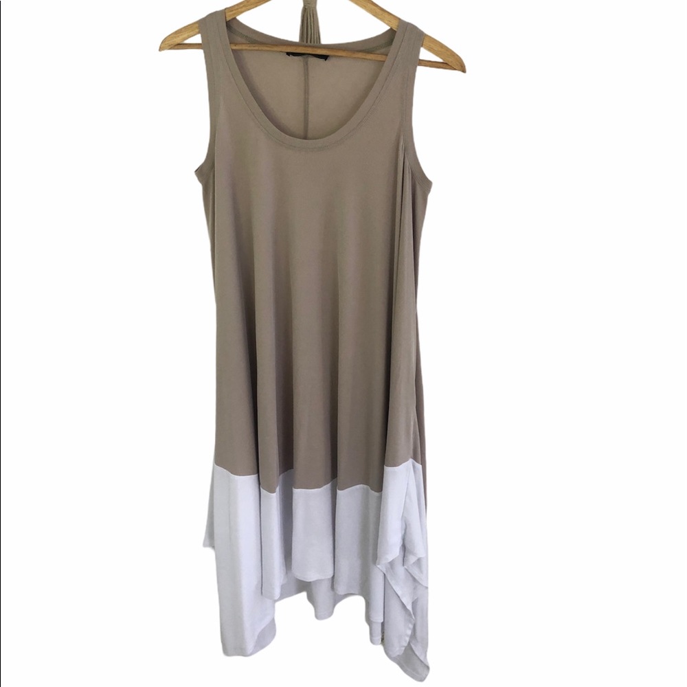 BCBGMAXAZRIA - Sleeveless Dress
